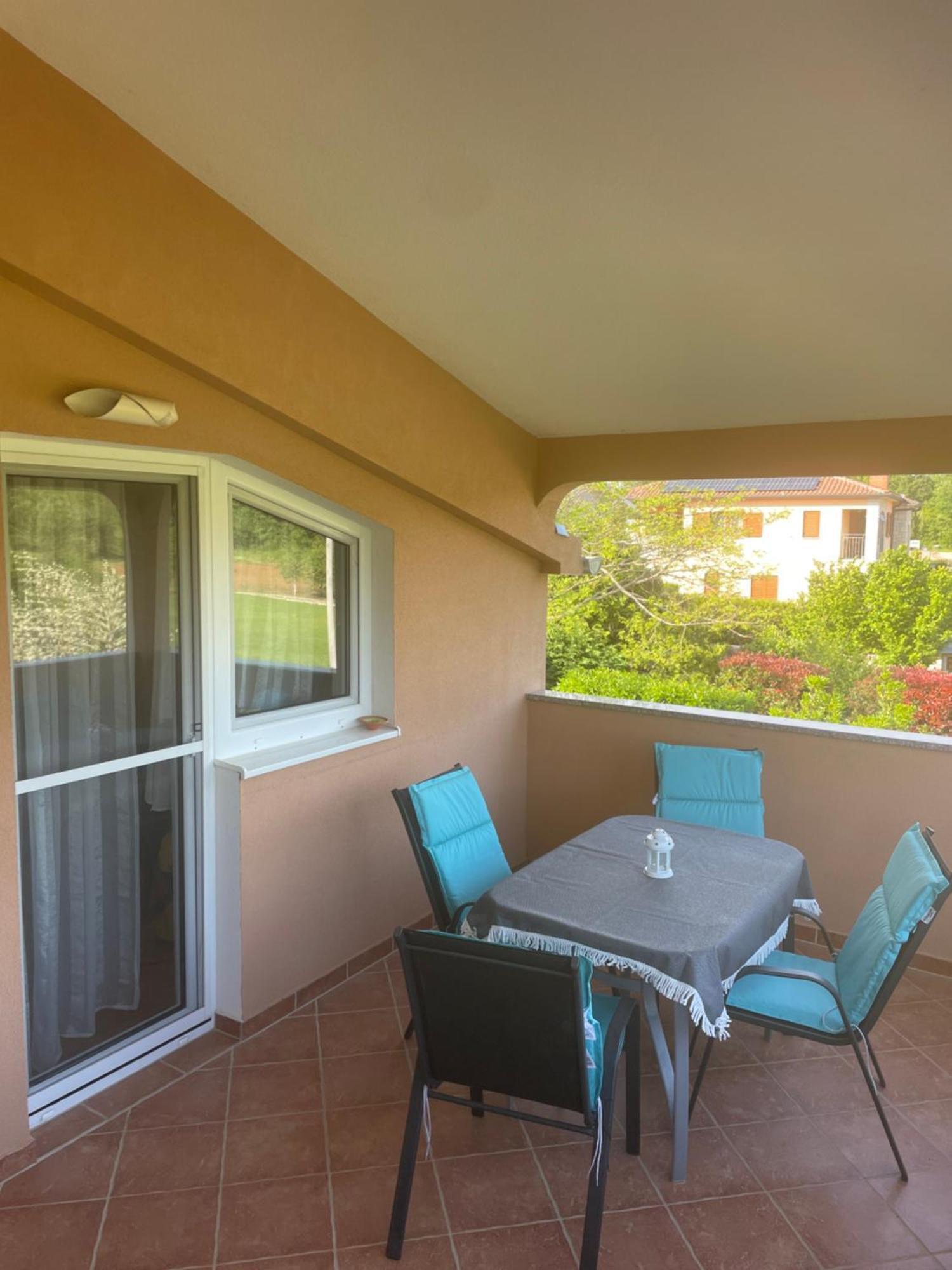 Apartments Dora Poreč Eksteriør bilde